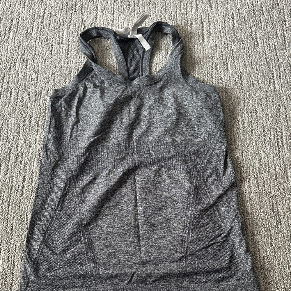Athleta Momentum Tank Gray Racerback Active Tank Top - Women medium